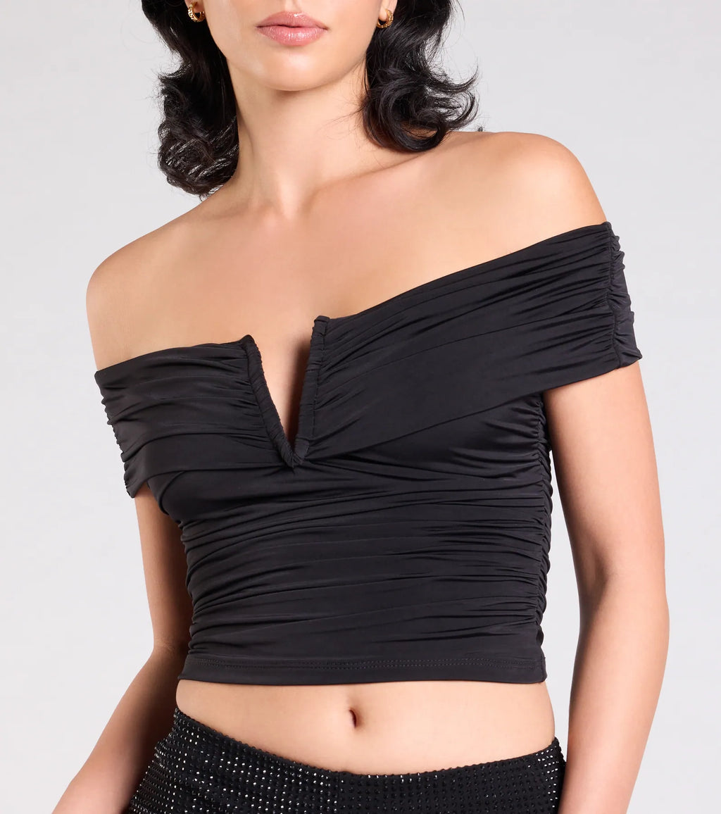 Chic Alert Off-The-Shoulder Crop Top