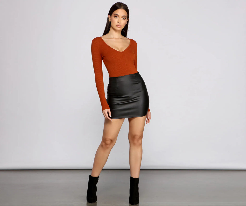 Basic Long Sleeve V-Neck Bodysuit