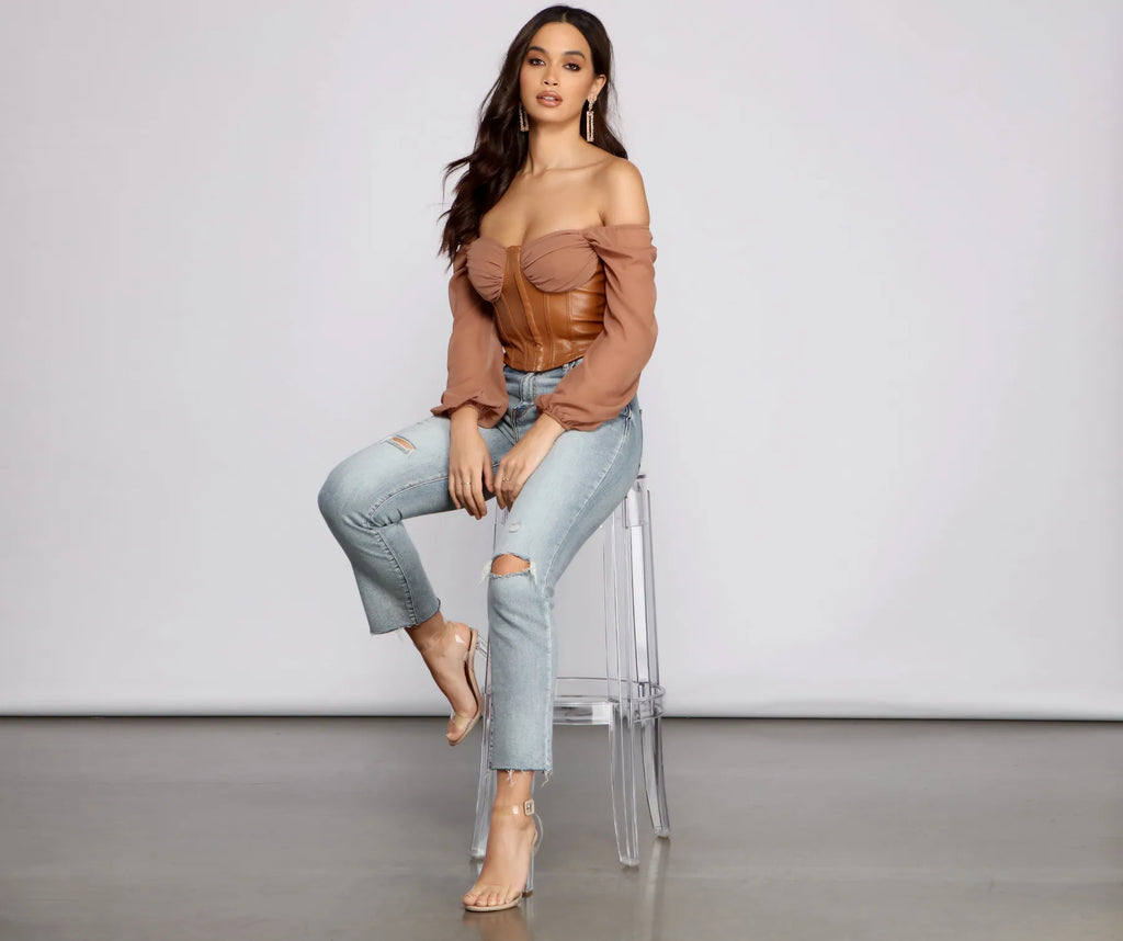 Chic Fashionista Cropped Corset