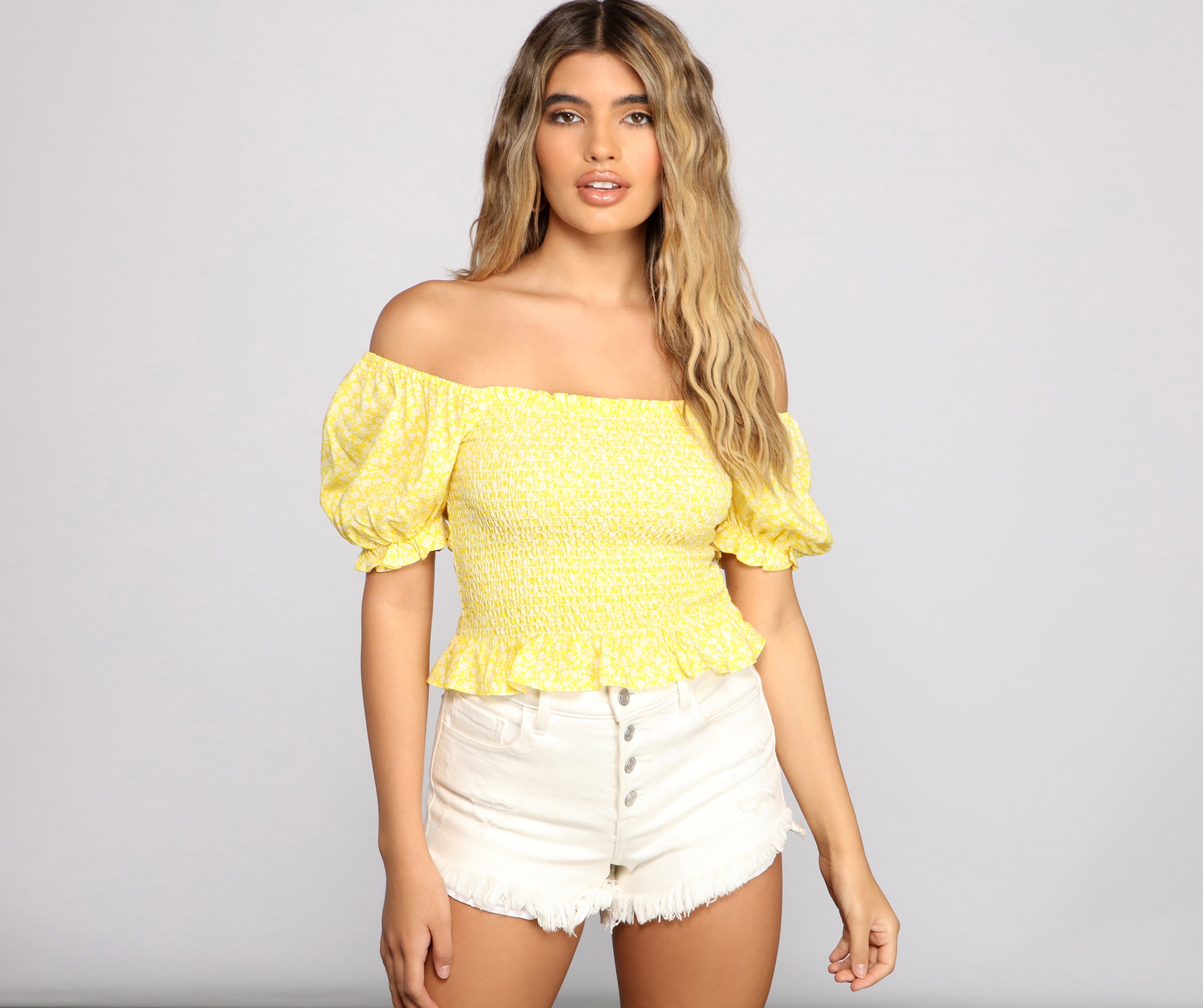 Dainty Daisy Smocked Top