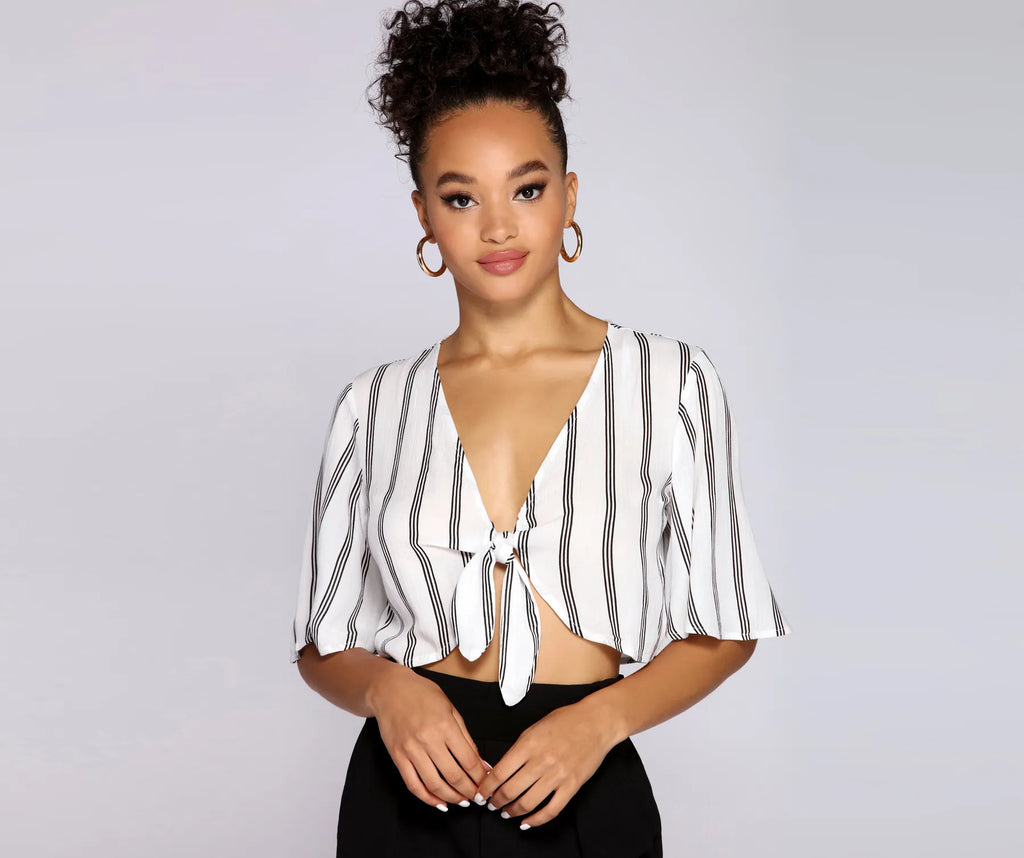 Good Gauze Tie Front Crop Top